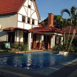 Villa Mommy A Famosa Resort Malacca Exterior photo