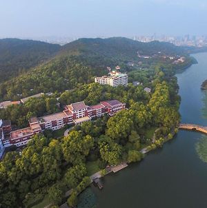 Shangri-La Hangzhou Exterior photo
