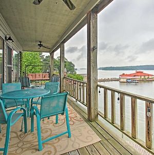Spacious Penthouse With Stunning Lakefront Views! Hot Springs Exterior photo