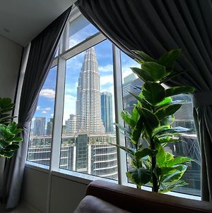 Sky Suites Klcc By Genesis Kuala Lumpur Exterior photo