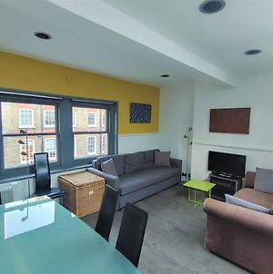 Stylish Apartment Near Carnaby Street London Exterior photo
