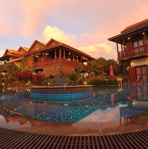 Sunbird Garden Resort Sihanoukville Exterior photo