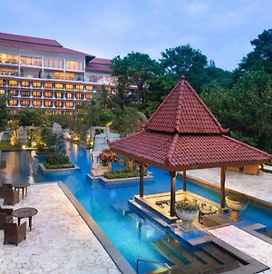 Sheraton Mustika Yogyakarta Resort And Spa - Chse Certified Exterior photo