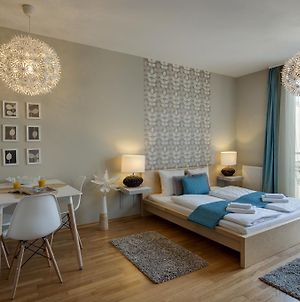 Central Passage Apartments Budapest Room photo