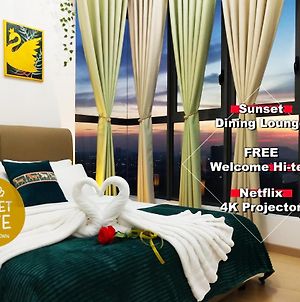 Luxury Sunset Suite 3B2R/ Free Hi-Tea/ Netflix Puchong Exterior photo
