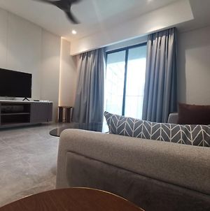 The Ooak Suites And Residence@ Kiara 163 Kuala Lumpur Exterior photo