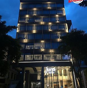Juno Tanah Abang Jakarta Hotel Exterior photo