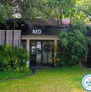 Bed Phrasingh-Adults Only Hotel Chiang Mai Exterior photo