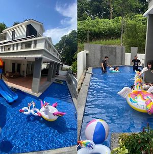 60Pax 8Br Villa Swimming Pool With Spa And Kids Pool, Ktv, Home Theatre 2Bbq 2Pool Tables Near Spice Arena Penang 9800 Sqft Bayan Lepas Exterior photo