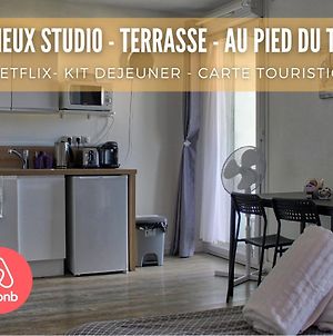 Spacieux Studio - Terrasse - Au Pied Du Tram Bordeaux Exterior photo