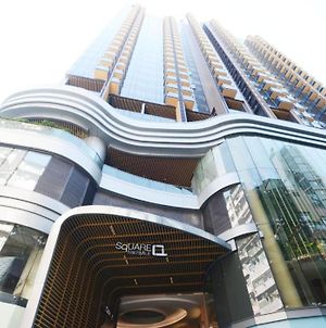 Luxury Studio Olympic Station Cetus Square Mile Apartment Hong Kong Exterior photo