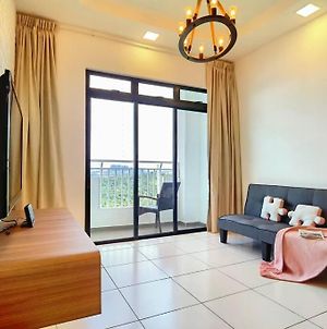 2112 Modern Industrial Style Home 100Mbps By Stay Johor Bahru Exterior photo