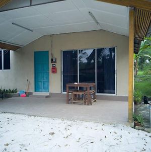 Tampit Inap Desa Janda Baik Villa Bentong Exterior photo
