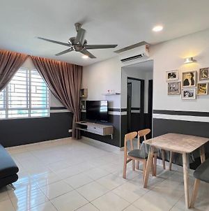 'A'ffordable Spacius Apartment@Penang Bayan Lepas Exterior photo