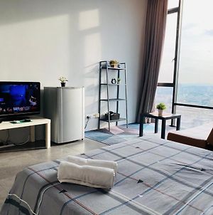 Miza Empire Damansara Studio Free Wifi Netflix Apartment Petaling Jaya Exterior photo
