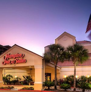 Hampton Inn & Suites Houston Medical Center Nrg Park Exterior photo