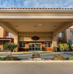 The Oaks Hotel & Suites, Ascend Hotel Collection Paso Robles Exterior photo