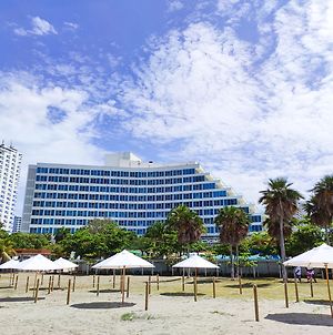 Hilton Cartagena Hotel Exterior photo