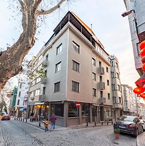 Hotel Fehmi Bey - Special Class Istanbul Exterior photo