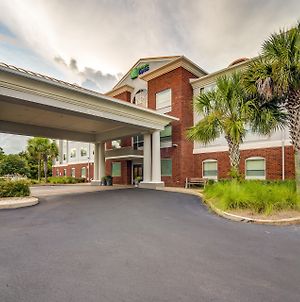 Holiday Inn Express & Suites Foley - N Gulf Shores Exterior photo