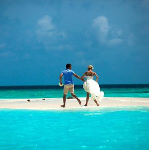 Stingray Beach Inn Maafushi Exterior photo
