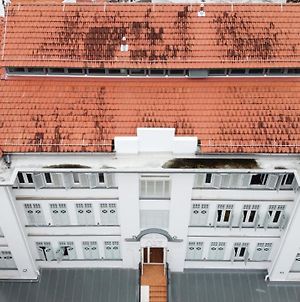 Air Residences Service Apartment Singapura Exterior photo