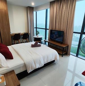 Comfy Studio Kuching Apartment Exterior photo