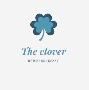 The Clover Bed & Breakfast Tanjung Pinang Exterior photo
