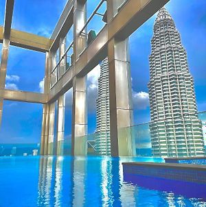 Tropicana Residence Klcc @ Roof Top Swimming Pool Kuala Lumpur Exterior photo