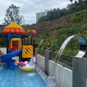 70Pax 8Br Villa With Dual Kids Spa Pool, Karaoke Home Theater And Pool Table Near Spice Arena Penang Bayan Lepas Exterior photo