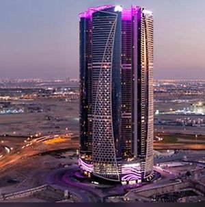 Damac Tower By Paramount Apartment Dubai Exterior photo