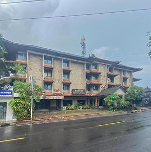 Taman Suci Hotel Denpasar  Exterior photo
