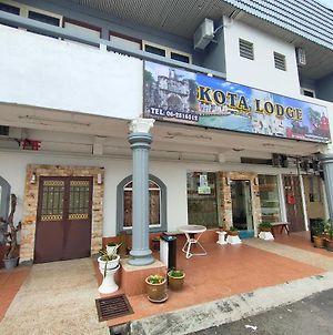 Kota Lodge Hotel Malacca Exterior photo
