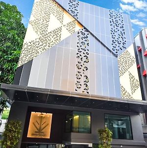 City Park Hotel Bangkok Pratunam Exterior photo