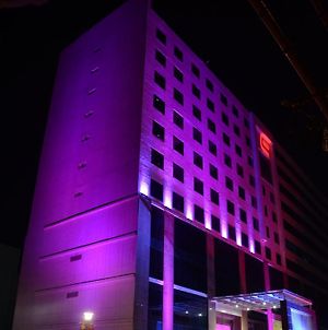 E Hotel Chennai Exterior photo