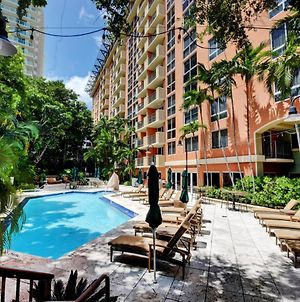 The Mutiny Luxury Suites Hotel Miami Exterior photo