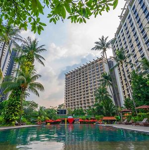 The Sultan Hotel & Residence Jakarta Exterior photo