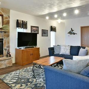 Seven Springs Woodridge 4 Bedroom Premium Condo, Deck With Mountain Views Condo Champion Exterior photo
