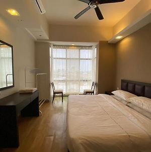 Bright,Stylish Room In City Centre-Free Parking Malacca Exterior photo