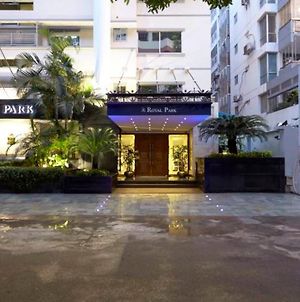 Royal Park Residence Hotel Dhaka Exterior photo