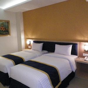 D'Best Hotel Bandung Room photo