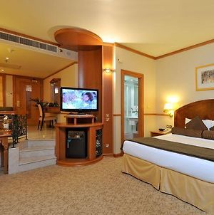 Ramada Dubai Hotel Room photo