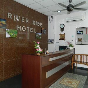 Hotel Riverside Mersing Exterior photo