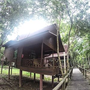 Bilit Rainforest Lodge Sandakan Exterior photo