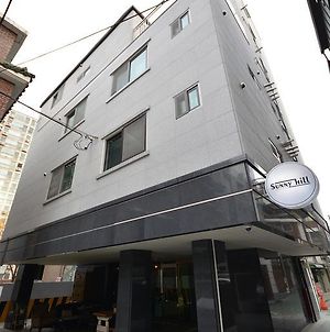 Sunnyhill Guesthouse Hongdae Seoul Exterior photo