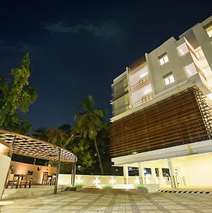 The Summit Apartment Chennai Exterior photo
