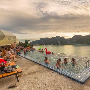 Phuphaya Seaview Resort - Adult Only Pulau Phi Phi Exterior photo
