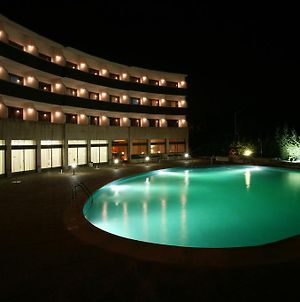Hotel Meia Lua Ovar Exterior photo