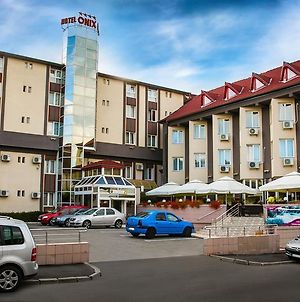 Onix Hotel Cluj-Napoca Exterior photo