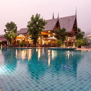 Naina Resort Patong Exterior photo